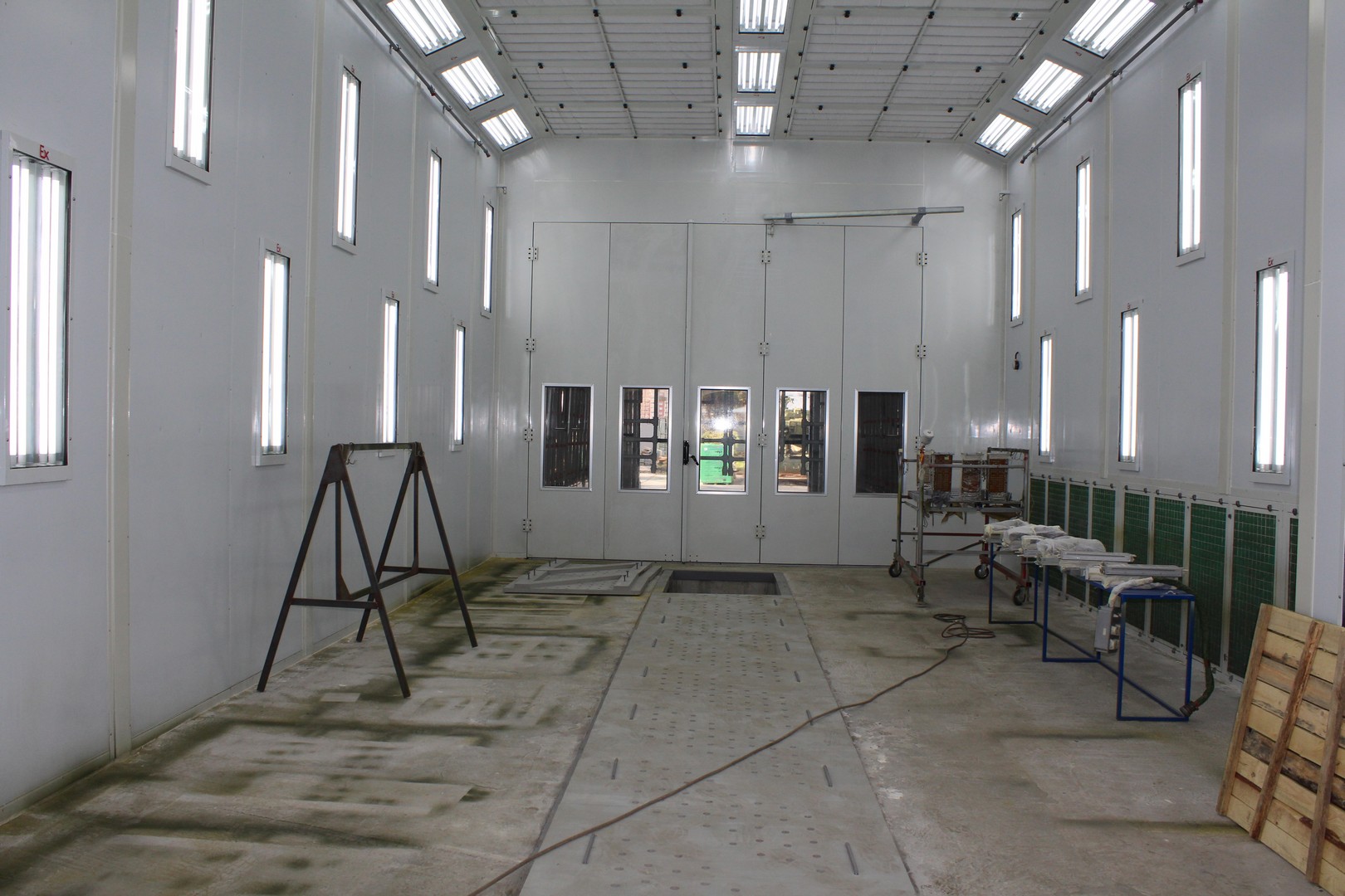 Окрасочно-сушильная камера (ОСК)